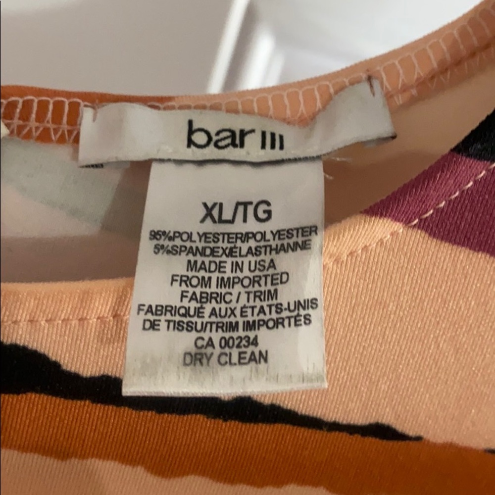 Dress - Picture 4 of 4